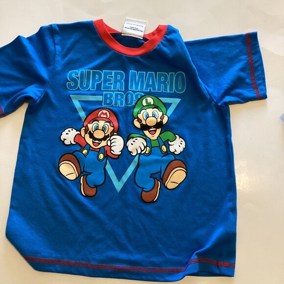 2 Boys T Shirts Short Sleeve + Sleeveless Super Mario Lego Star Wars 6 Years - Picture 2 of 7